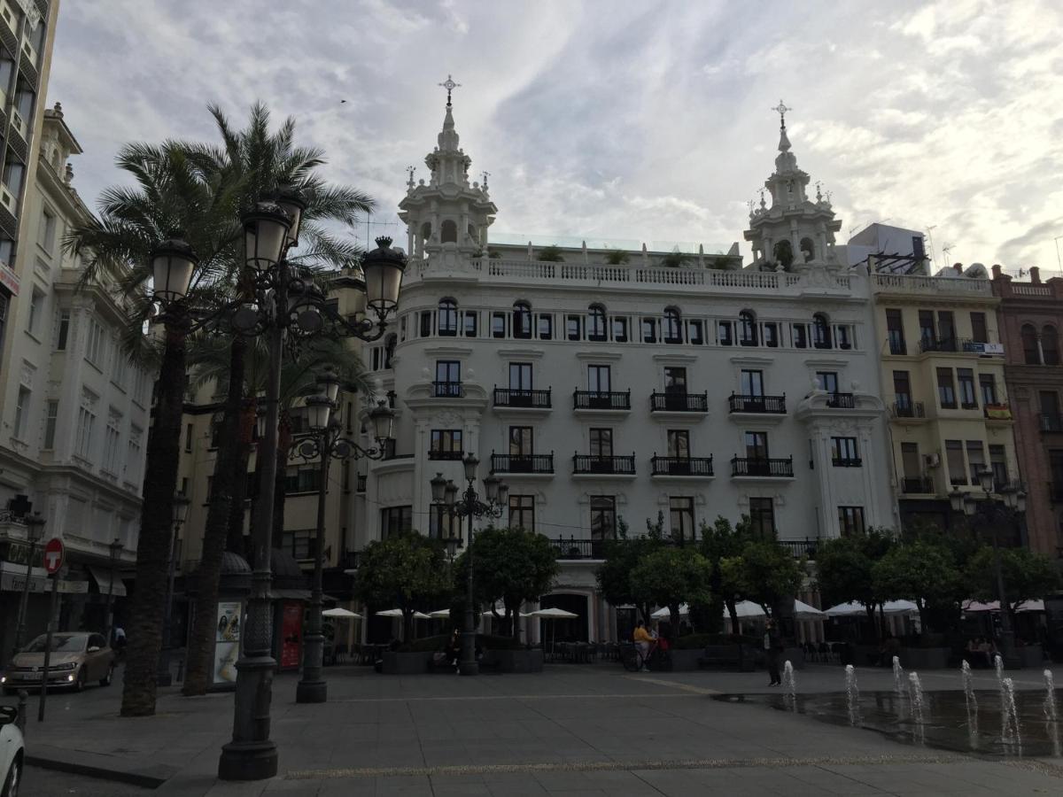 Apartamento Plaza De La Corredera Córdoba Eksteriør billede
